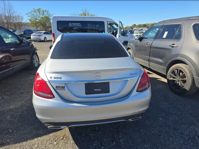 Mercedes-Benz C 300 4MATIC/BURMESTER/PANO/NAVI/ПОДГРЕВ/КАМЕРИ, снимка 3 - Автомобили и джипове - 48310570