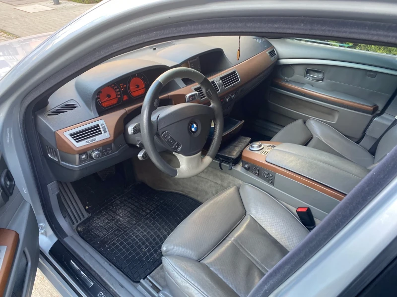 BMW 730, снимка 8 - Автомобили и джипове - 48330835