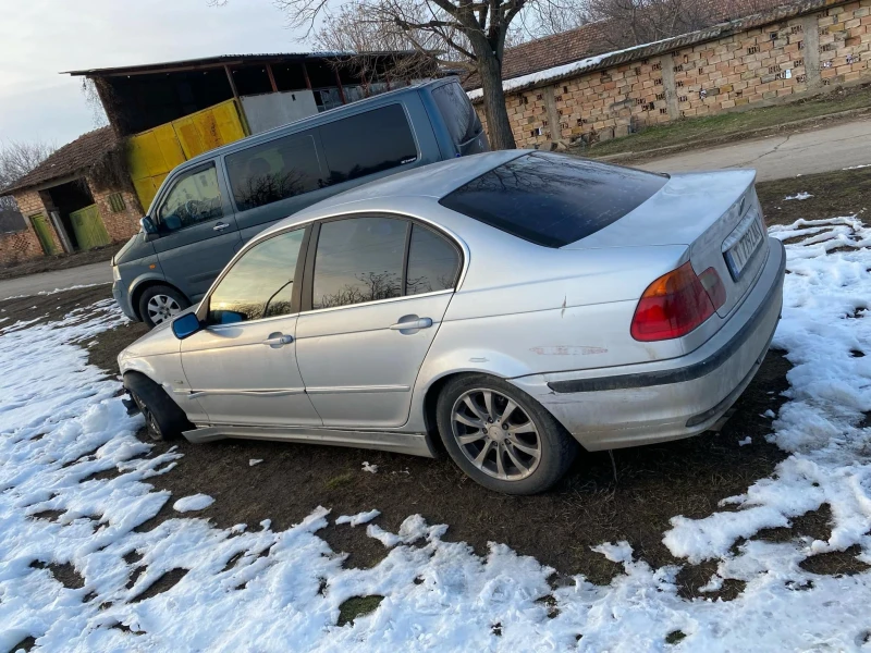 BMW 320, снимка 2 - Автомобили и джипове - 49374697