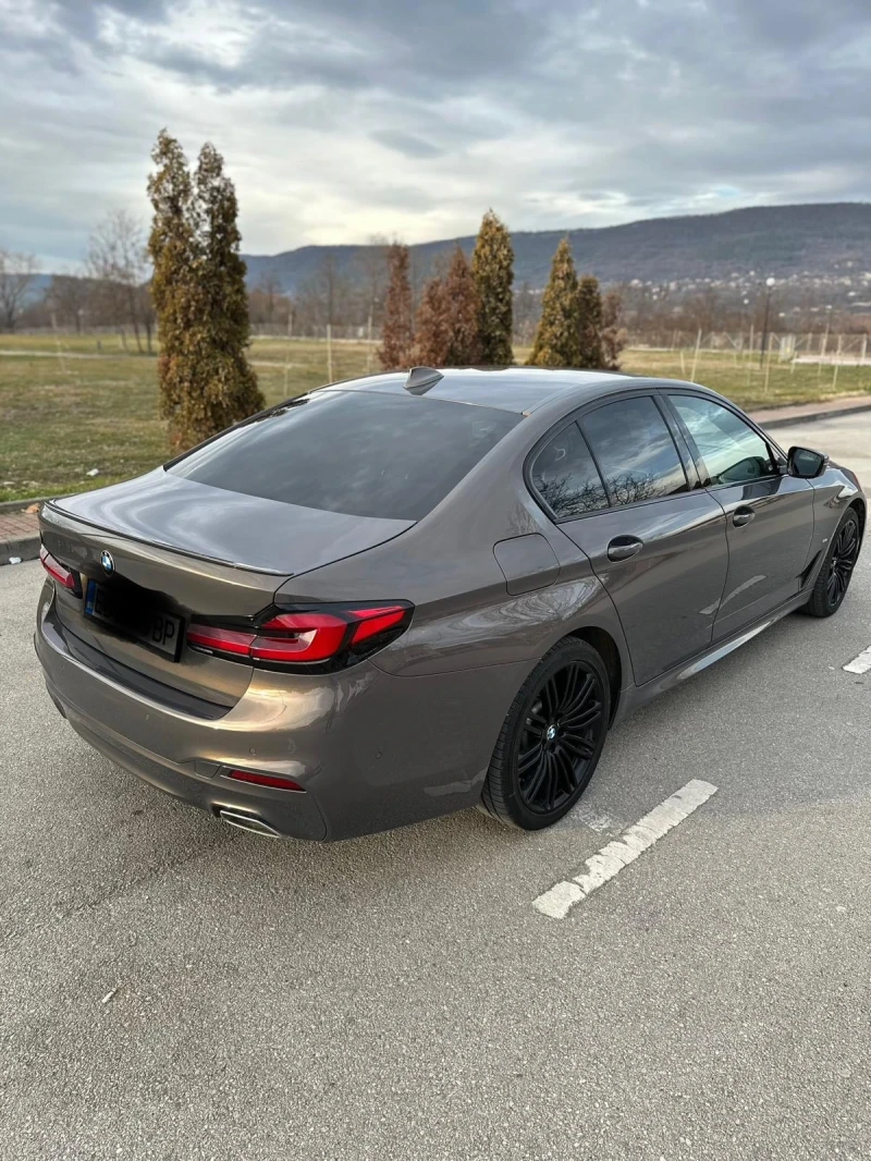 BMW 530E, снимка 2 - Автомобили и джипове - 52877403