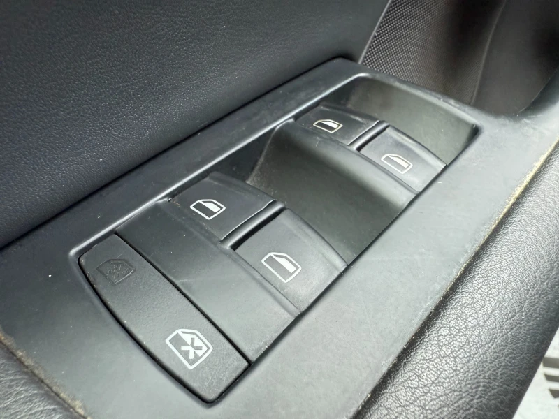 Audi A6 Facelift/Bose/Дистроник, снимка 16 - Автомобили и джипове - 51354256