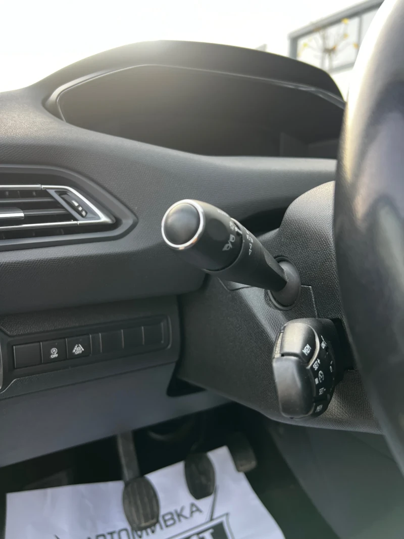 Peugeot 308, снимка 10 - Автомобили и джипове - 52102185