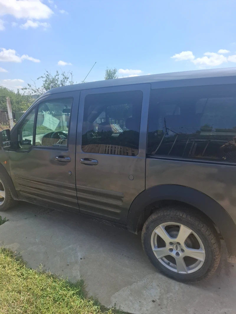 Ford Tourneo Connect, снимка 5 - Автомобили и джипове - 52308851