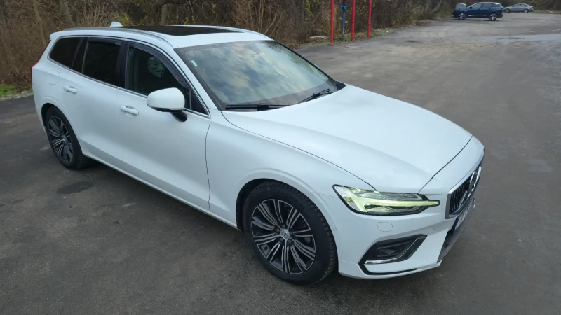 Volvo V60 D3, снимка 3 - Автомобили и джипове - 52746488