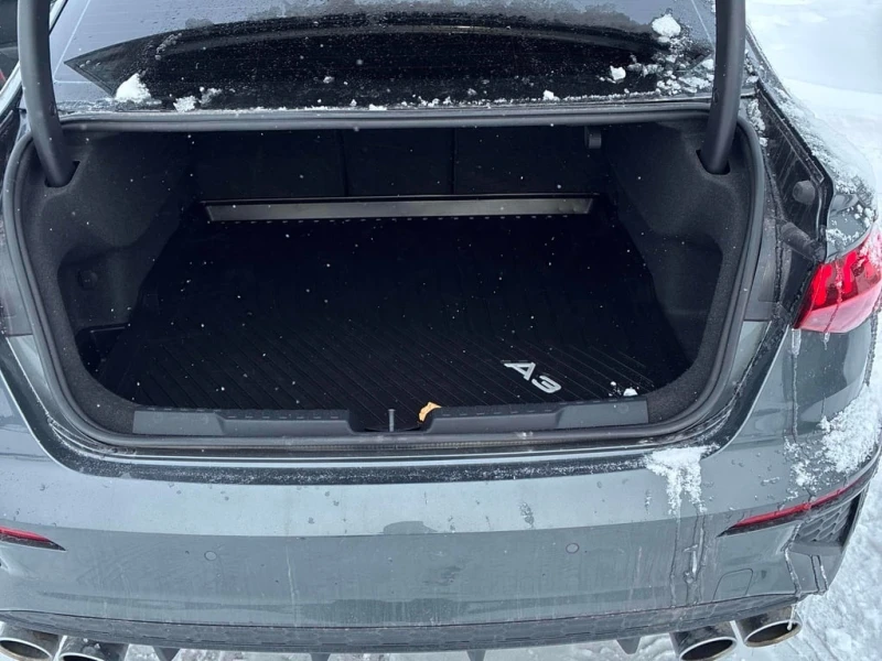 Audi S3 * Progressiv * CARFAX * БЕЗ ПЪРВОНАЧАЛНА ВНОСКА, снимка 17 - Автомобили и джипове - 53156733