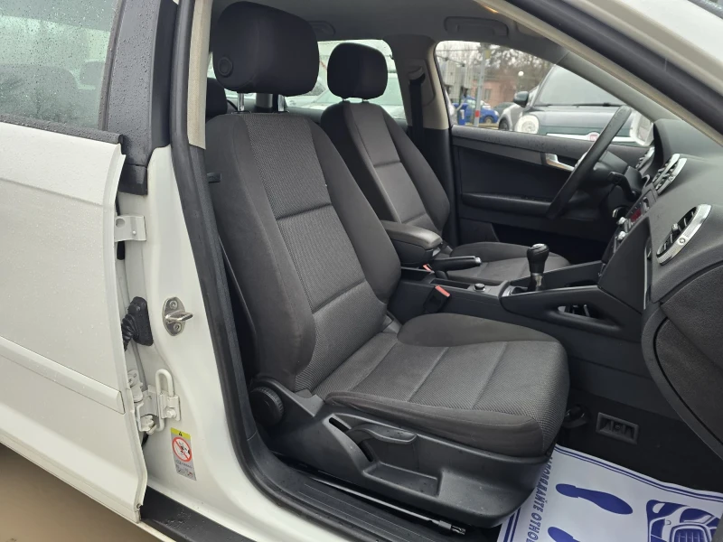 Audi A3 1.6TDI 90к.с S-line , снимка 13 - Автомобили и джипове - 53286704