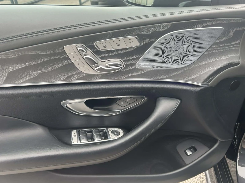 Mercedes-Benz CLS 400 AMG LINE, снимка 11 - Автомобили и джипове - 53287484