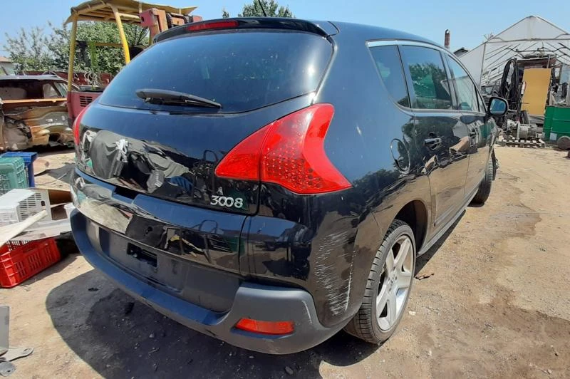 Peugeot 3008 панорама 1.6 HDI, снимка 2 - Автомобили и джипове - 47403380