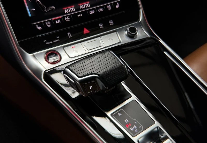 Audi Rs6 4.0 Avant Quattro, снимка 6 - Автомобили и джипове - 54621659