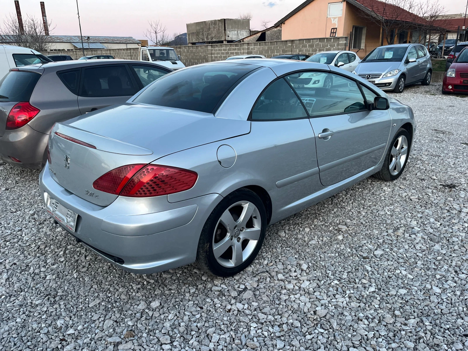 Peugeot 307 2.0 HDI face JBL NAVI - изображение 8