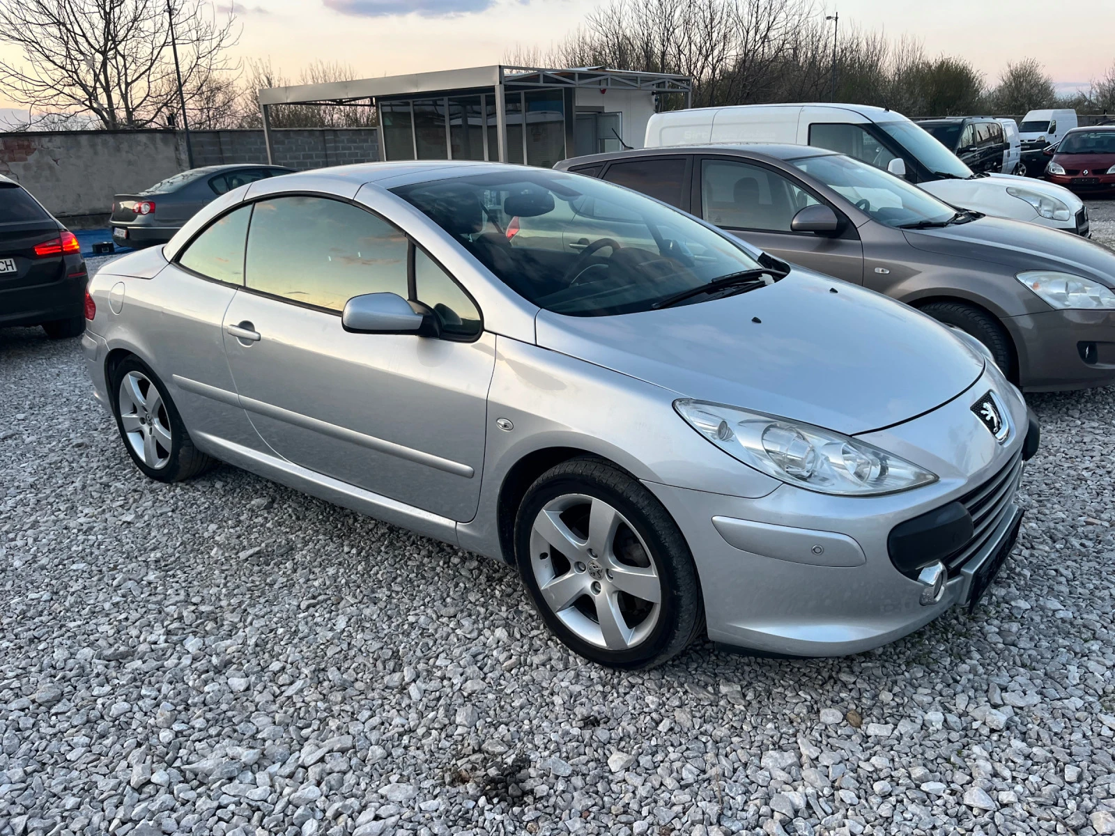 Peugeot 307 2.0 HDI face JBL NAVI - изображение 2