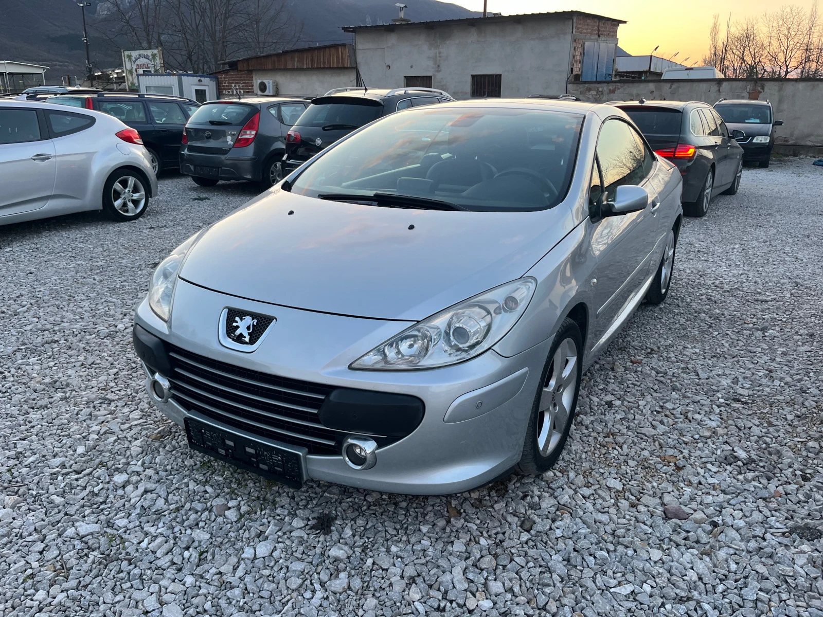 Peugeot 307 2.0 HDI face JBL NAVI - изображение 3