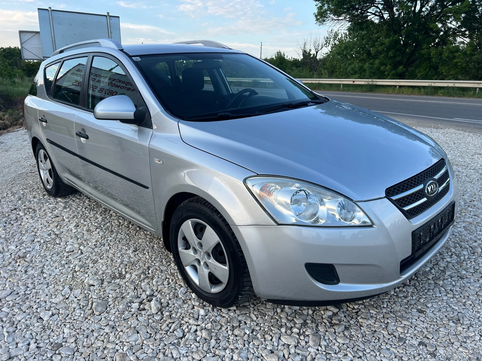 Kia Ceed 1.6CRDi/90p.s-SW - изображение 2