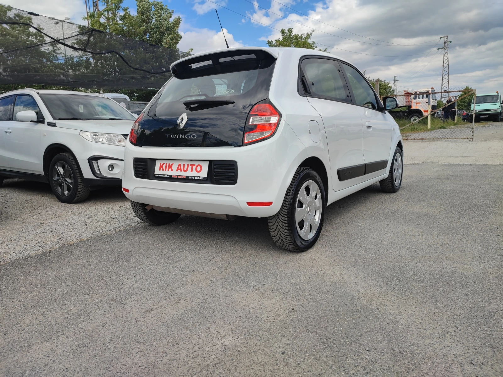 Renault Twingo 1.0 - 70ks - КЛИМАТИК  - изображение 8