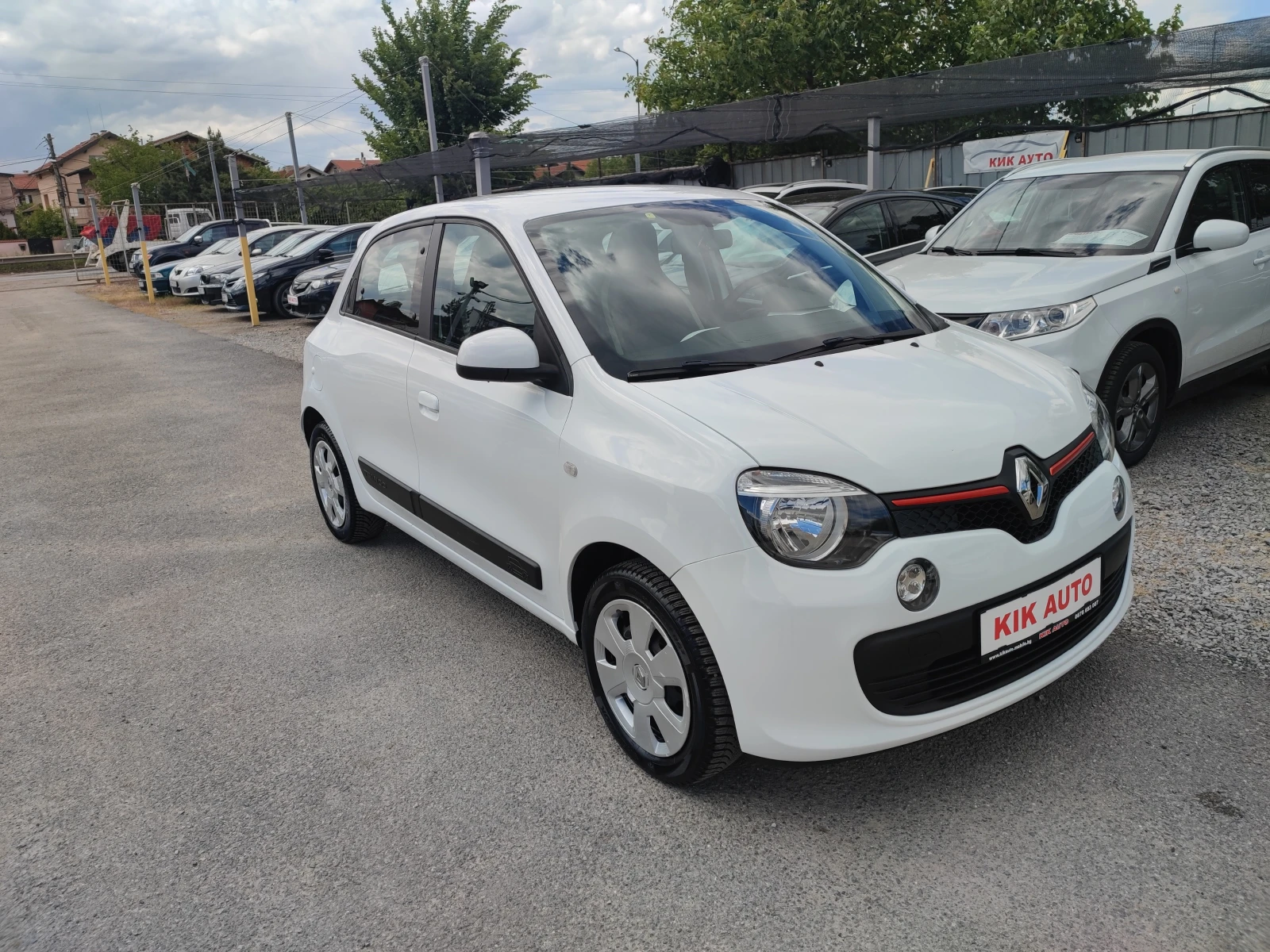 Renault Twingo 1.0 - 70ks - КЛИМАТИК  - изображение 3