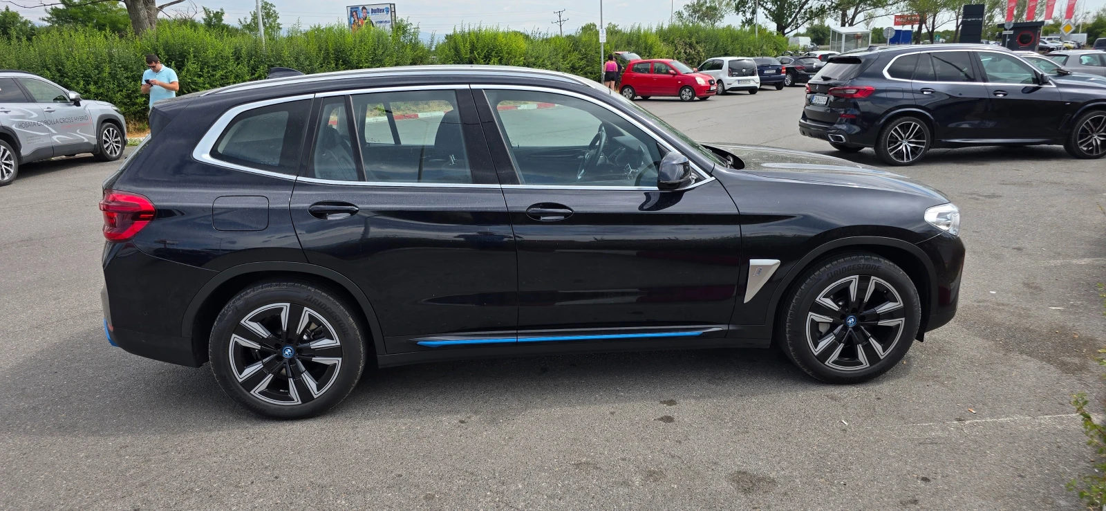 BMW iX3  - изображение 5
