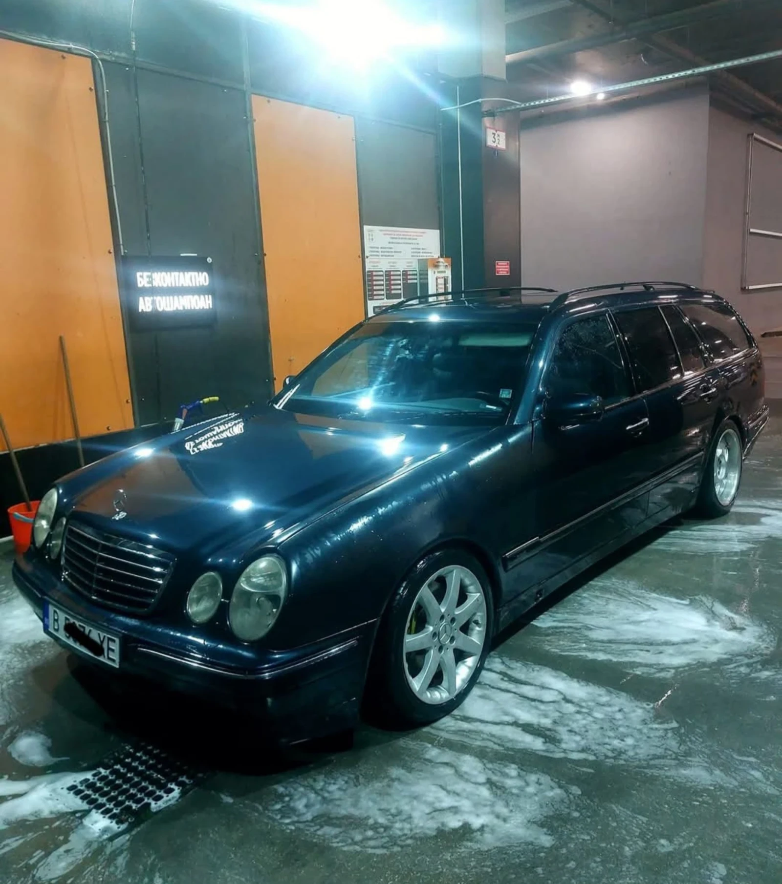 Mercedes-Benz E 430  - изображение 3