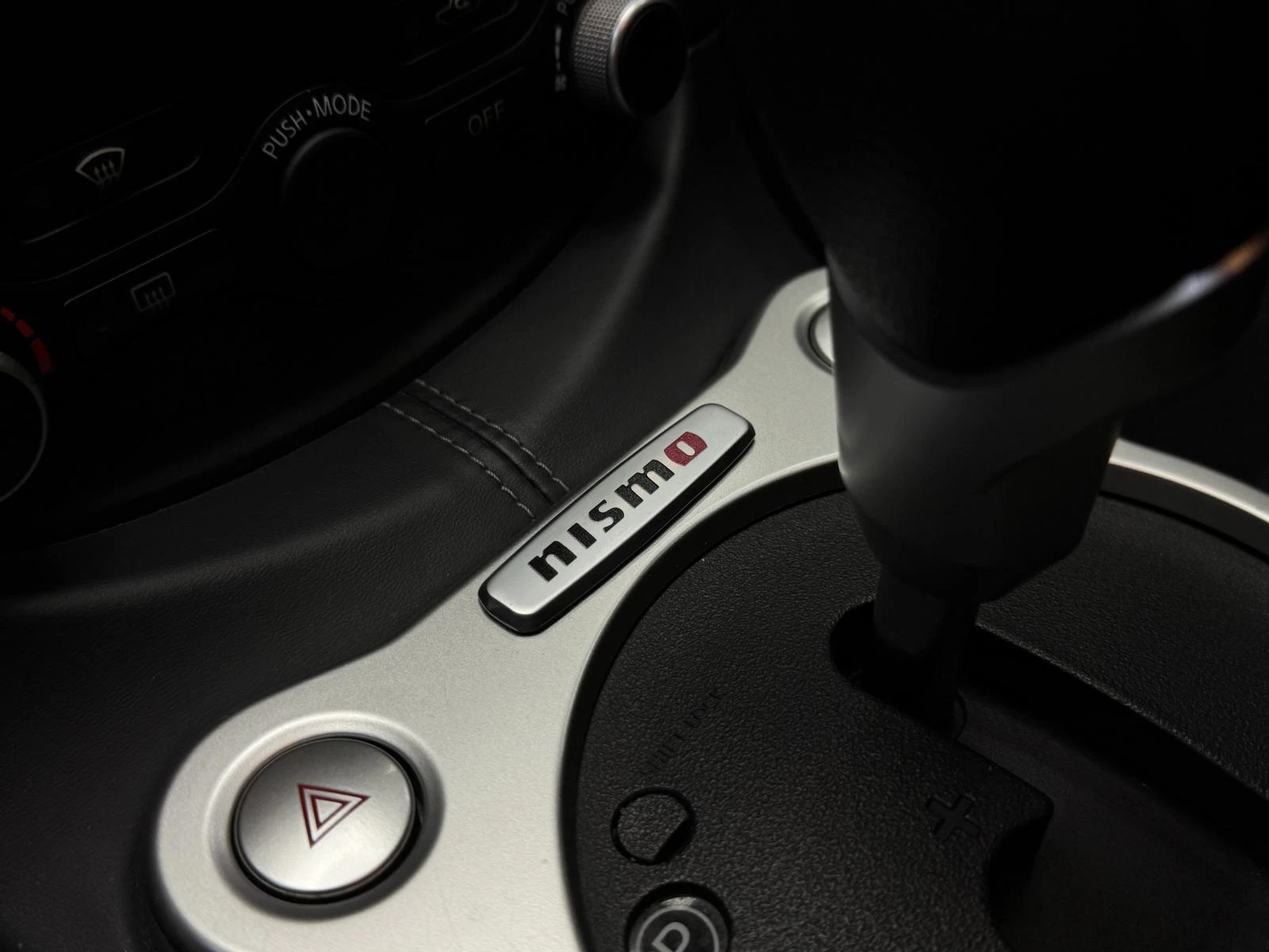 Nissan 370Z NISMO VQ37 Camera* BOSE* Подгрев | Mobile.bg — изображение 12