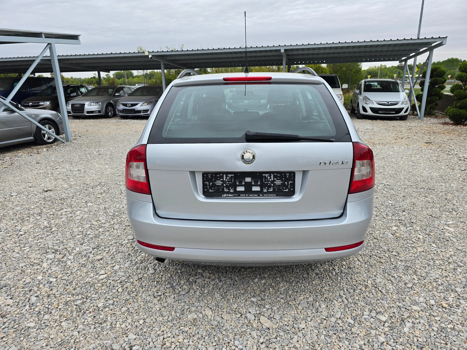 Skoda Octavia 1.9TDI 105кс КЛИМАТИК - изображение 4