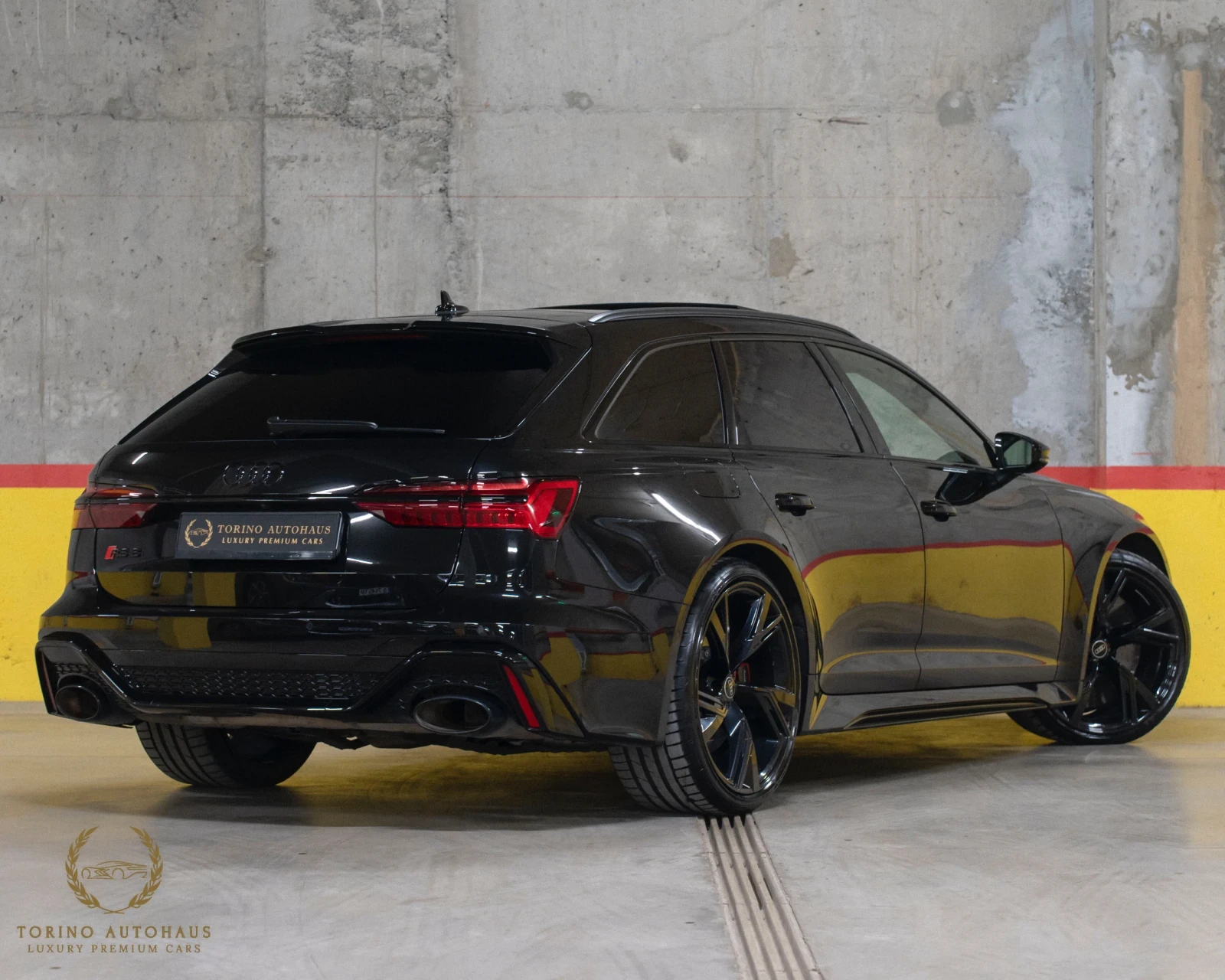 Audi Rs6 CERAMIC* B&O* 360CAM* PANO* ALLBLACK* FULLMAXX*  - изображение 5