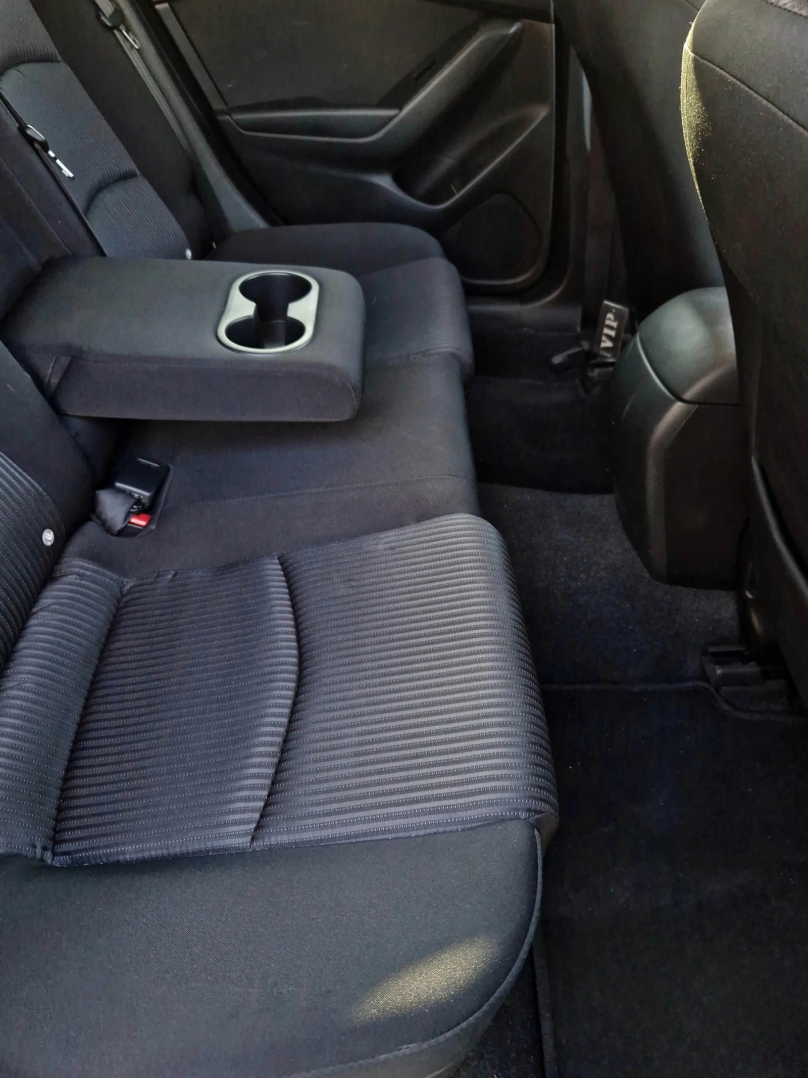 Mazda 3 2.2 Skyactive - изображение 8