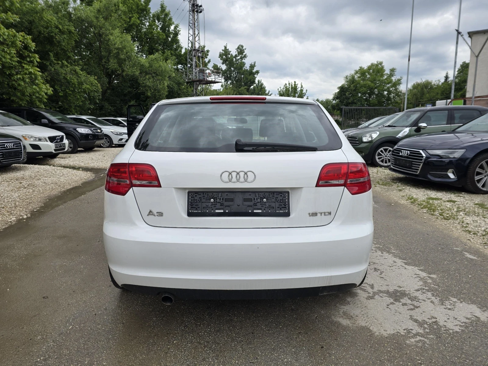 Audi A3 1.6TDI 90к.с S-line , снимка 6 - Автомобили и джипове - 53286704