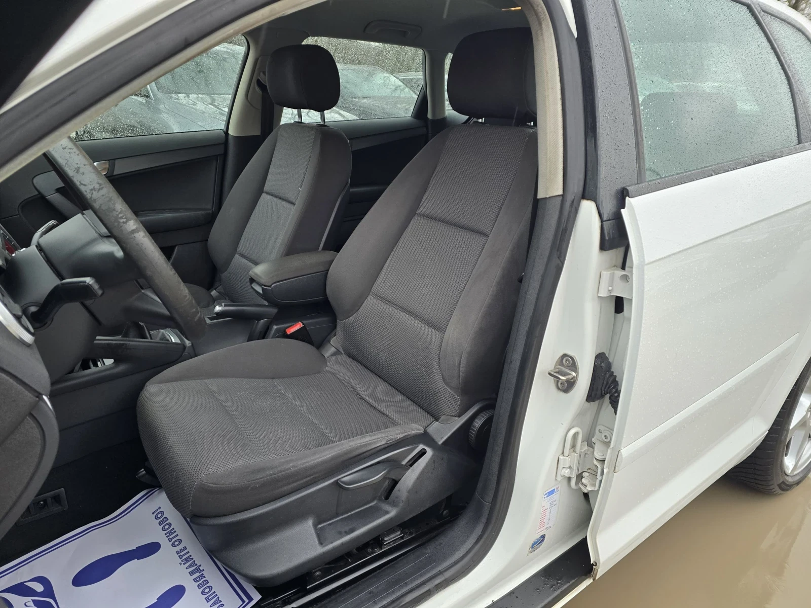 Audi A3 1.6TDI 90к.с S-line  - изображение 10