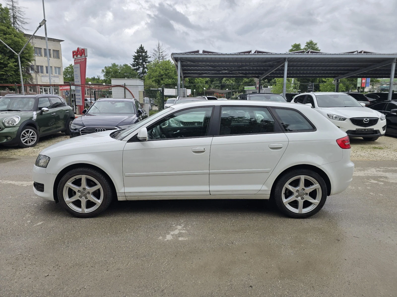 Audi A3 1.6TDI 90к.с S-line , снимка 7 - Автомобили и джипове - 53286704