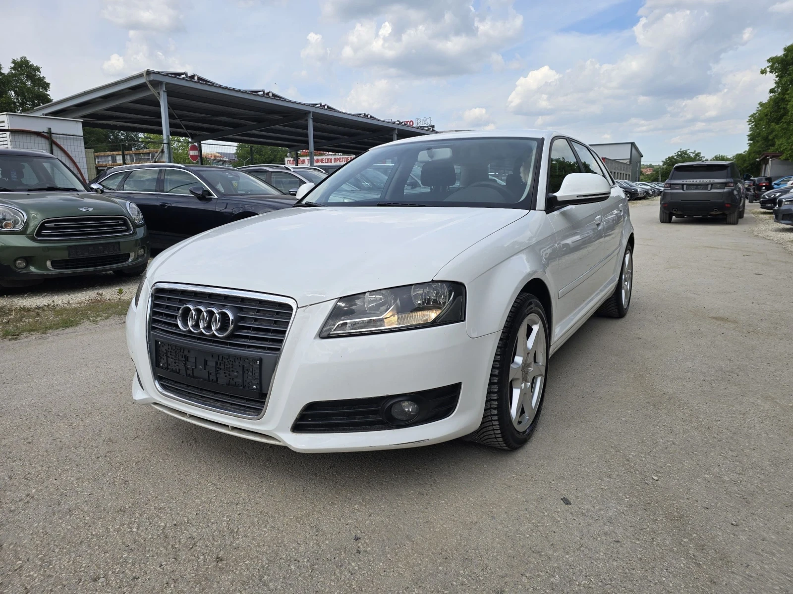Audi A3 1.6TDI 90к.с S-line 