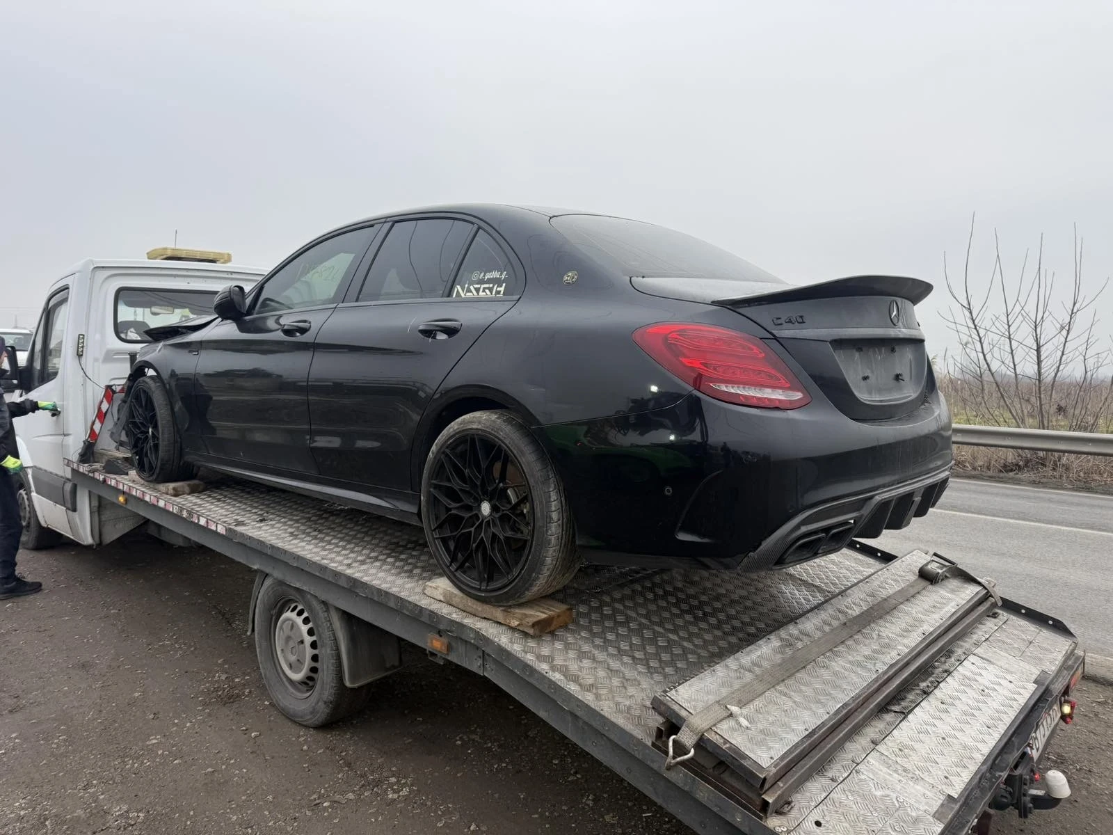 Mercedes-Benz C 400 AMG Line - изображение 7