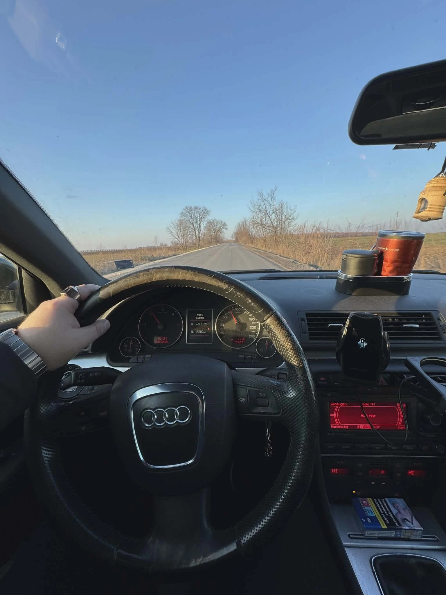 Audi A4 2.0 TDI 140 к.с, снимка 9 - Автомобили и джипове - 53741081