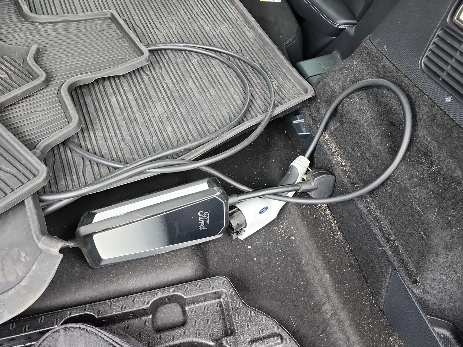 Ford Mustang Mach-E CALIFORNIA ROUTE 1, снимка 14 - Автомобили и джипове - 53761106