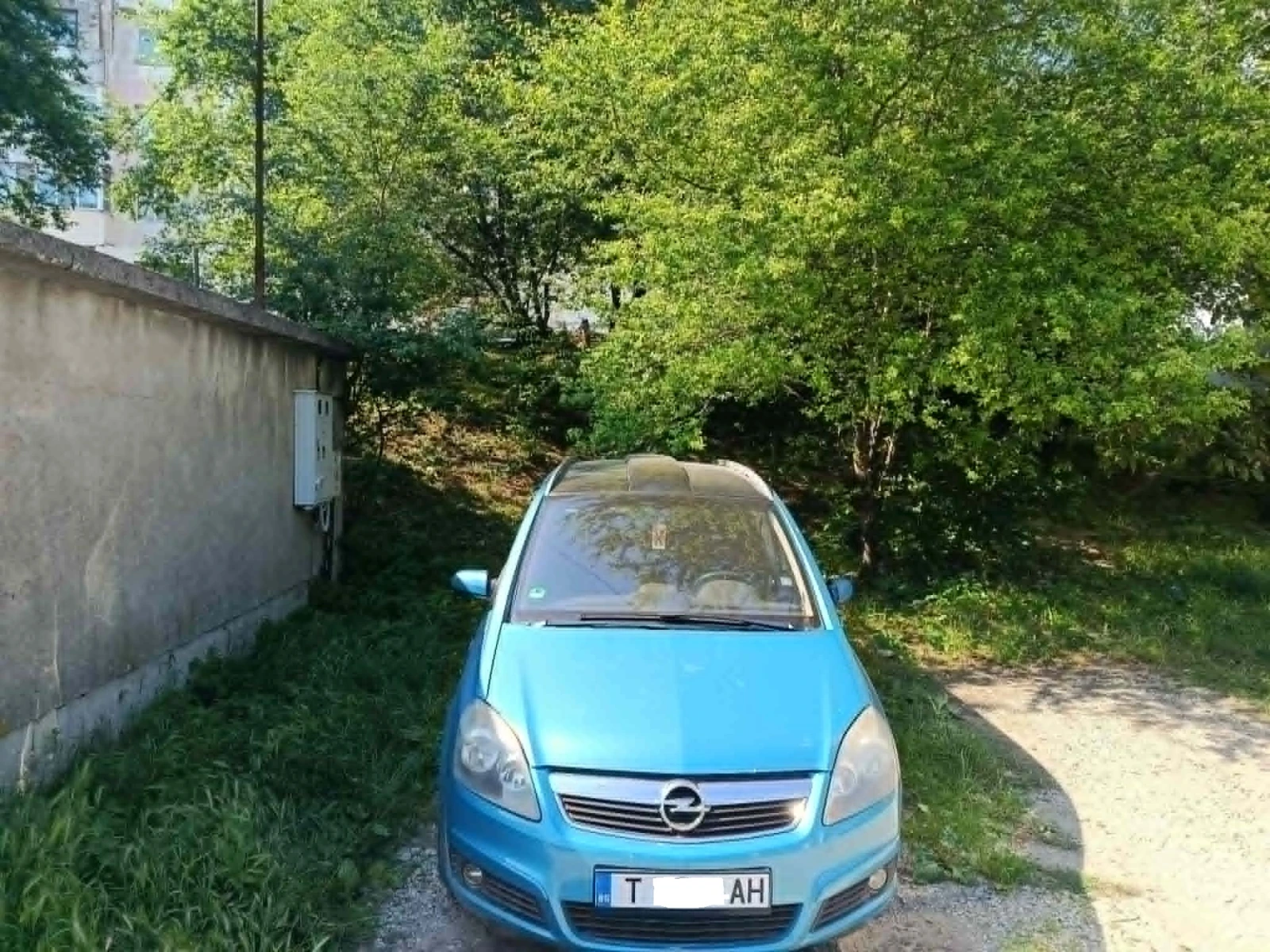 Opel Zafira 1.8, снимка 2 - Автомобили и джипове - 53935680