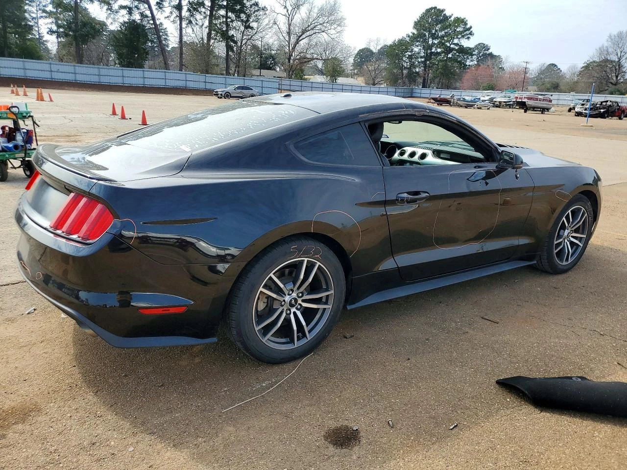 Ford Mustang ECOBOOST FASTBACK| КОЖА| KEYLESS| ПОДГРЕВ, снимка 3 - Автомобили и джипове - 53991448