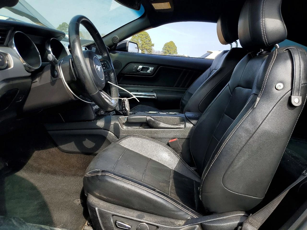 Ford Mustang ECOBOOST FASTBACK| КОЖА| KEYLESS| ПОДГРЕВ, снимка 7 - Автомобили и джипове - 53991448