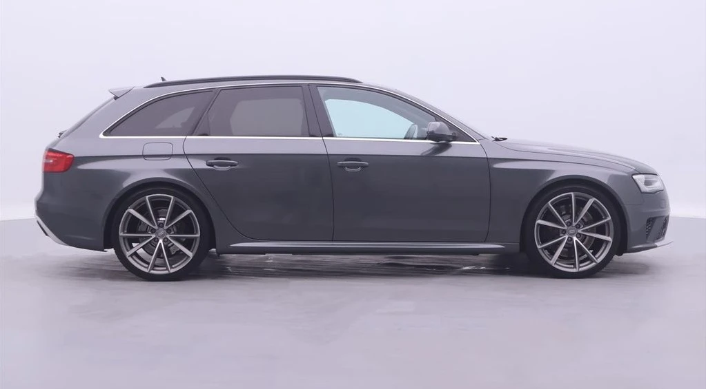 Audi Rs4 4.2FSI Quattro, снимка 4 - Автомобили и джипове - 54211475
