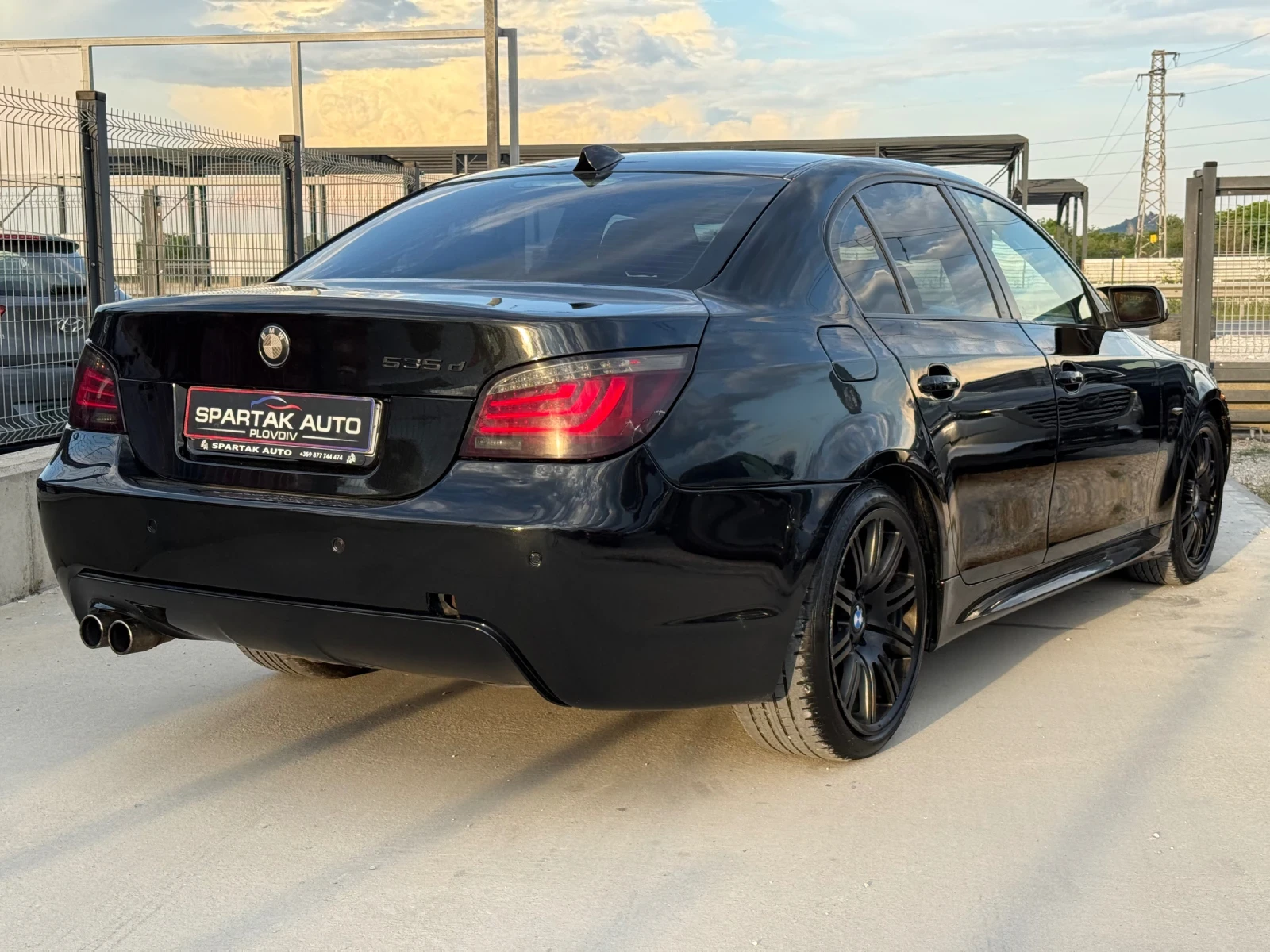 BMW 535 D* 2006г* 350к.с* STAGE 1* ТОП СЪСТОЯНИЕ* , снимка 4 - Автомобили и джипове - 54795632