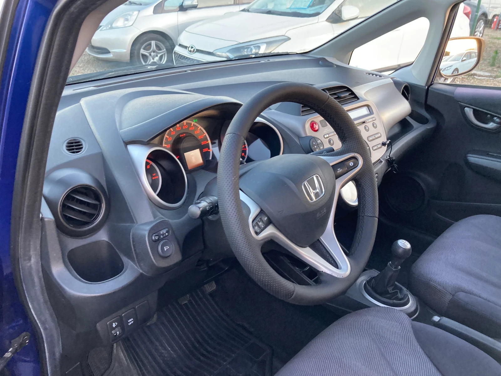 Honda Jazz 1.4i 100ps, снимка 6 - Автомобили и джипове - 55084049
