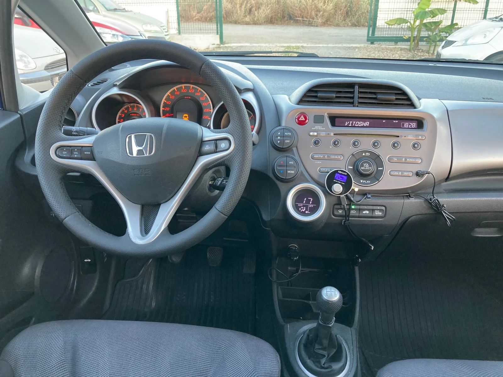Honda Jazz 1.4i 100ps, снимка 7 - Автомобили и джипове - 55084049