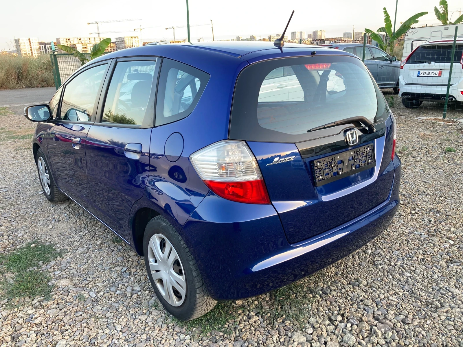 Honda Jazz 1.4i 100ps, снимка 11 - Автомобили и джипове - 55084049