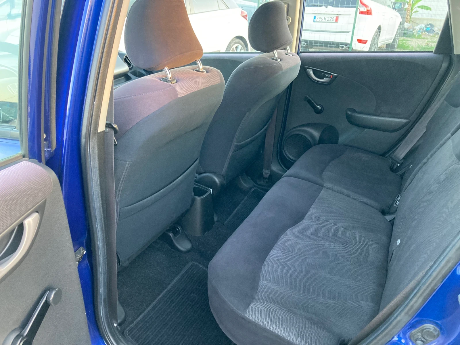 Honda Jazz 1.4i 100ps, снимка 15 - Автомобили и джипове - 55084049