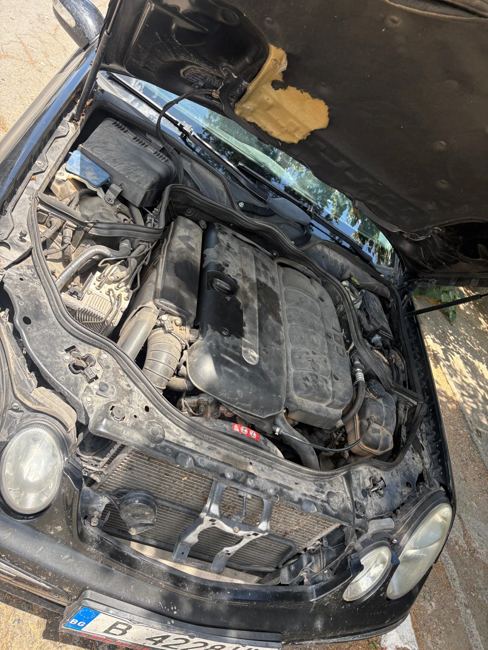 Mercedes-Benz E 280, снимка 9 - Автомобили и джипове - 55186517