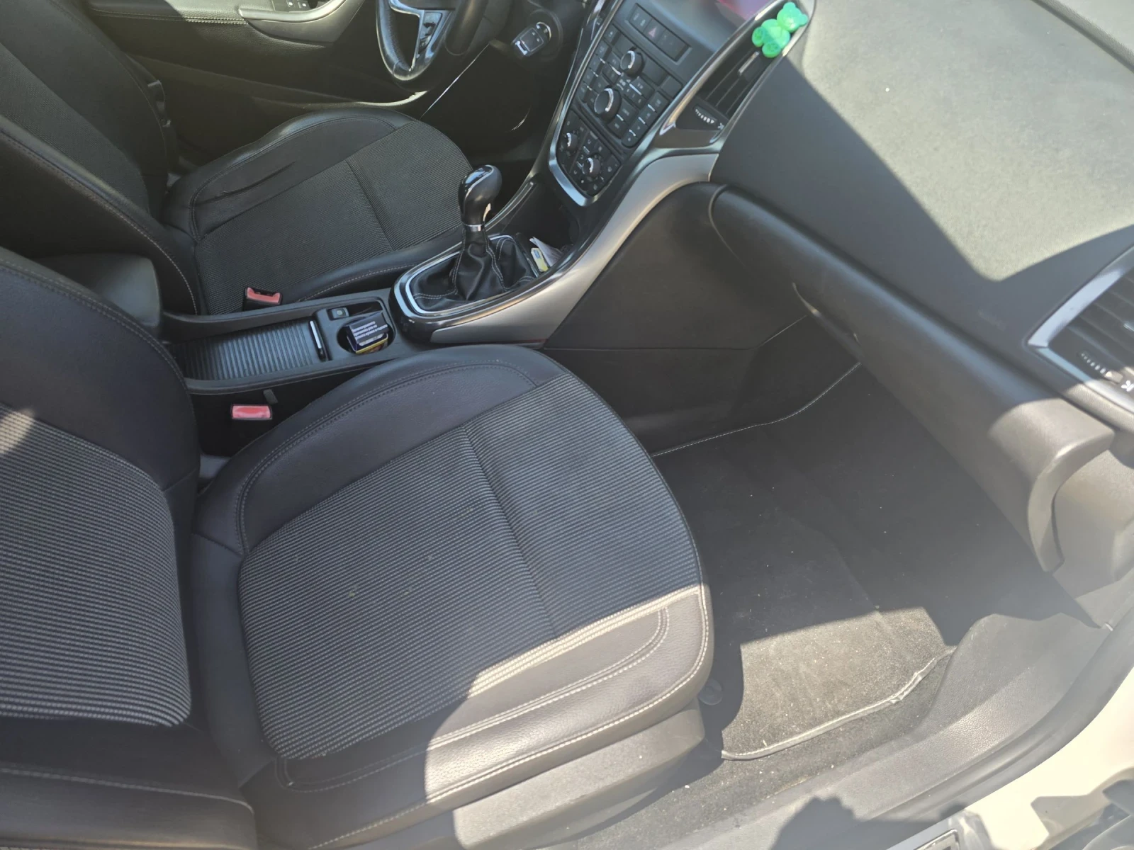 Opel Astra A16XER, снимка 14 - Автомобили и джипове - 55501598