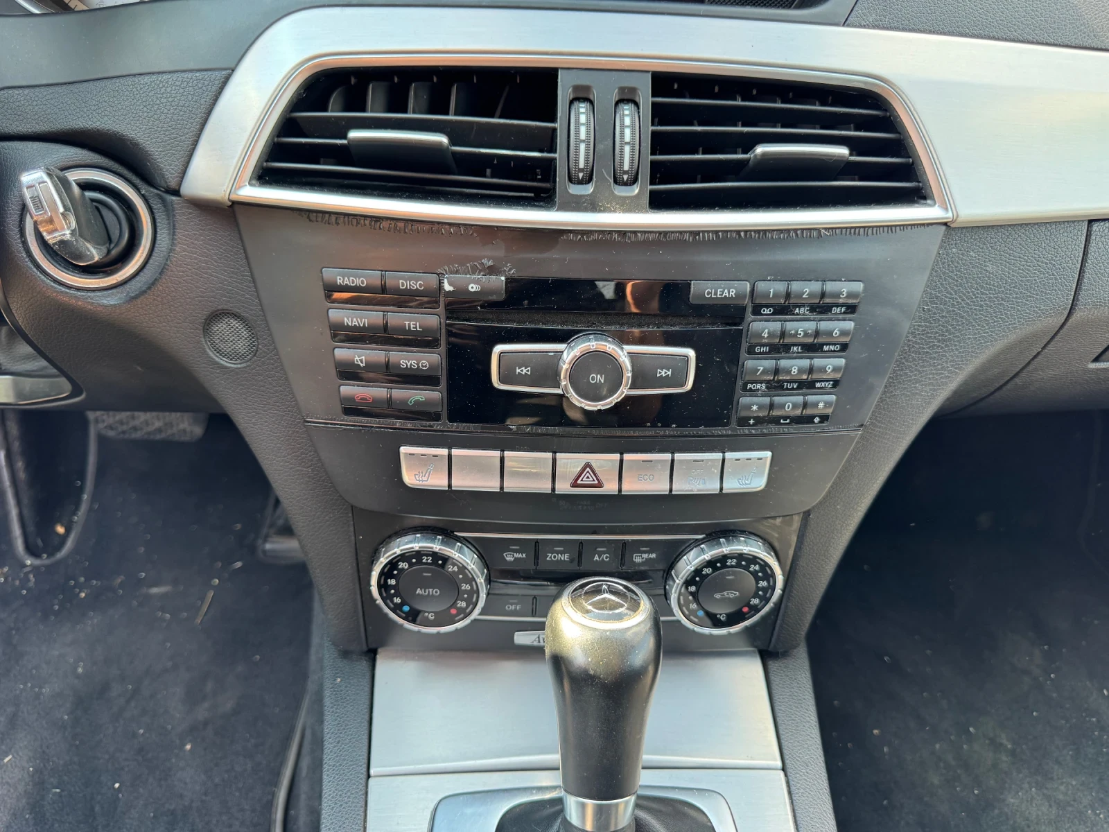 Mercedes-Benz C 220, снимка 15 - Автомобили и джипове - 55596202