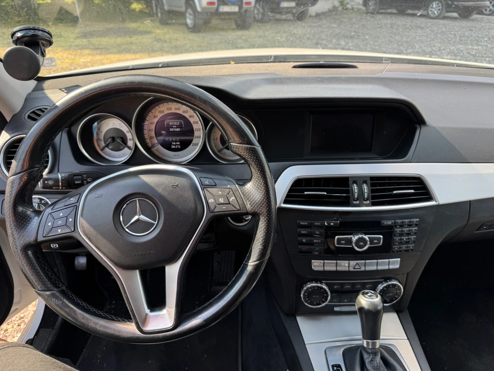 Mercedes-Benz C 220, снимка 9 - Автомобили и джипове - 55596202