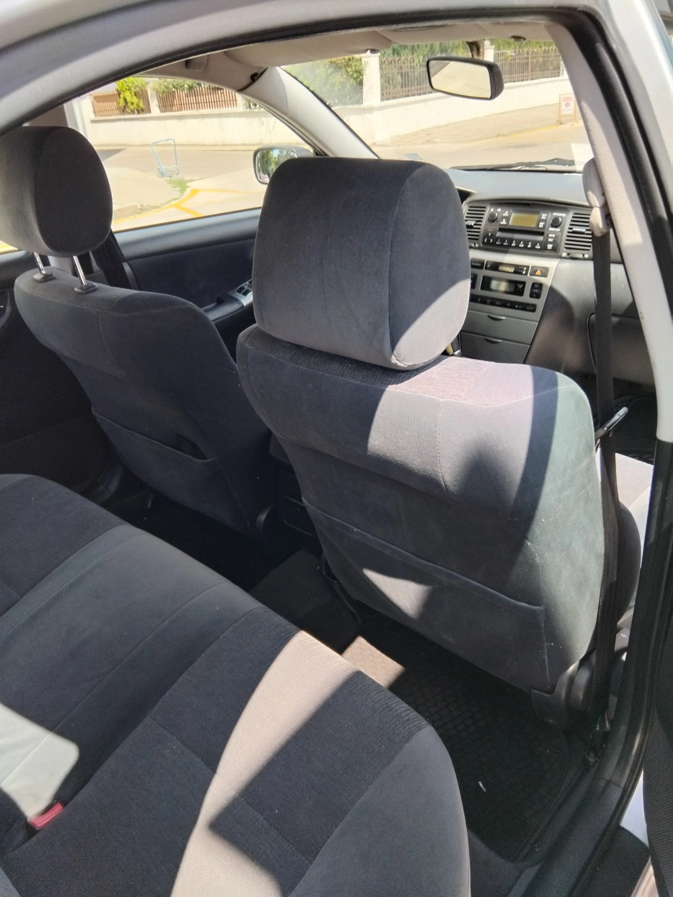 Toyota Corolla, снимка 2 - Автомобили и джипове - 55674855