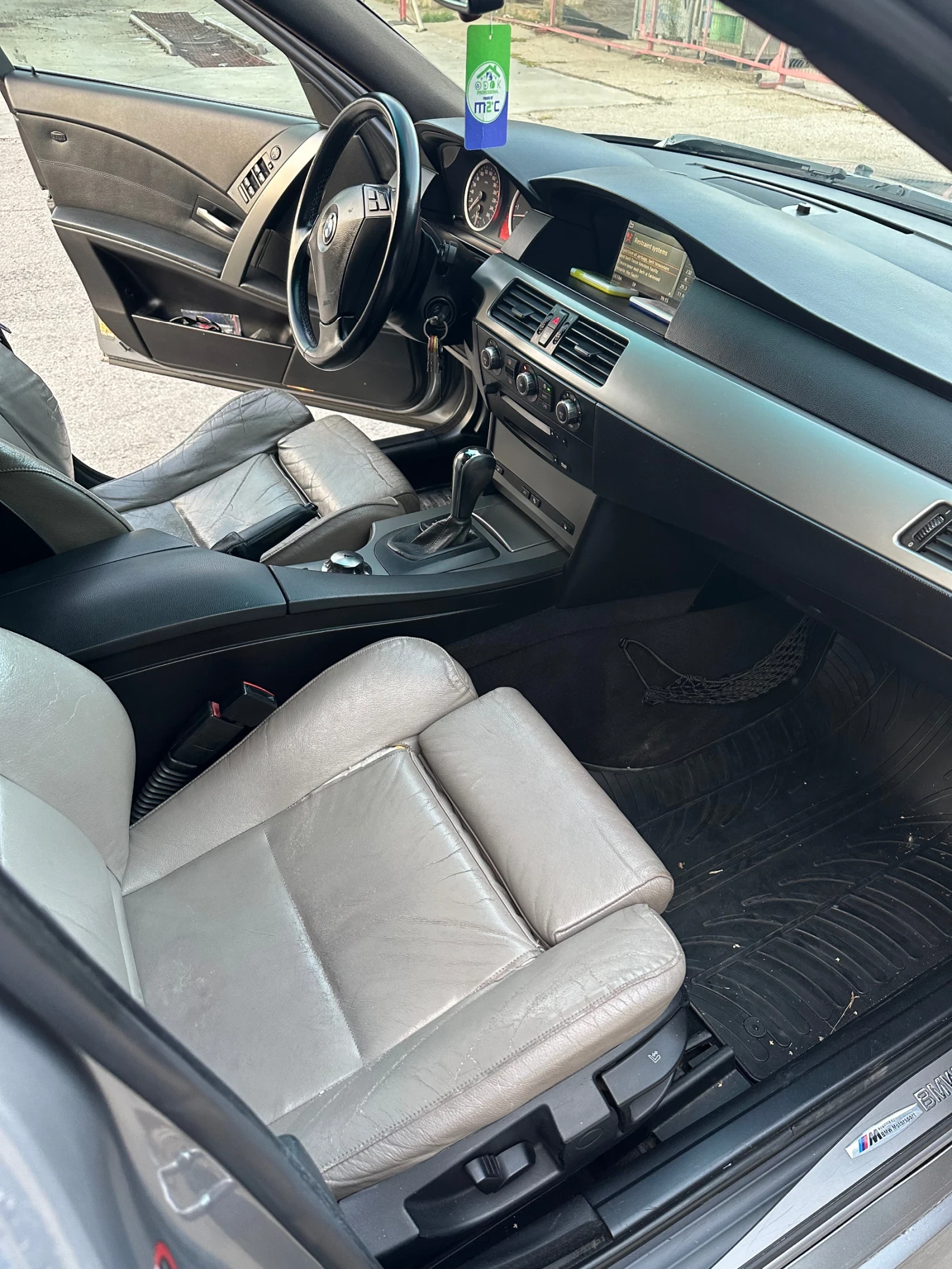 BMW 530, снимка 9 - Автомобили и джипове - 56108292