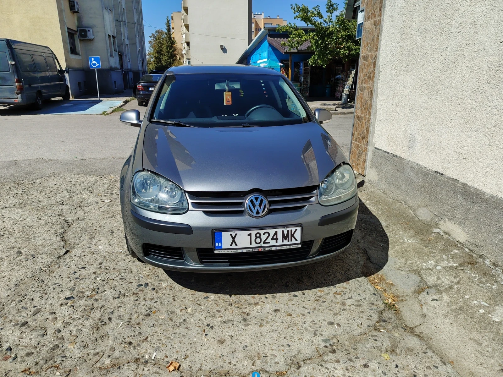 VW Golf