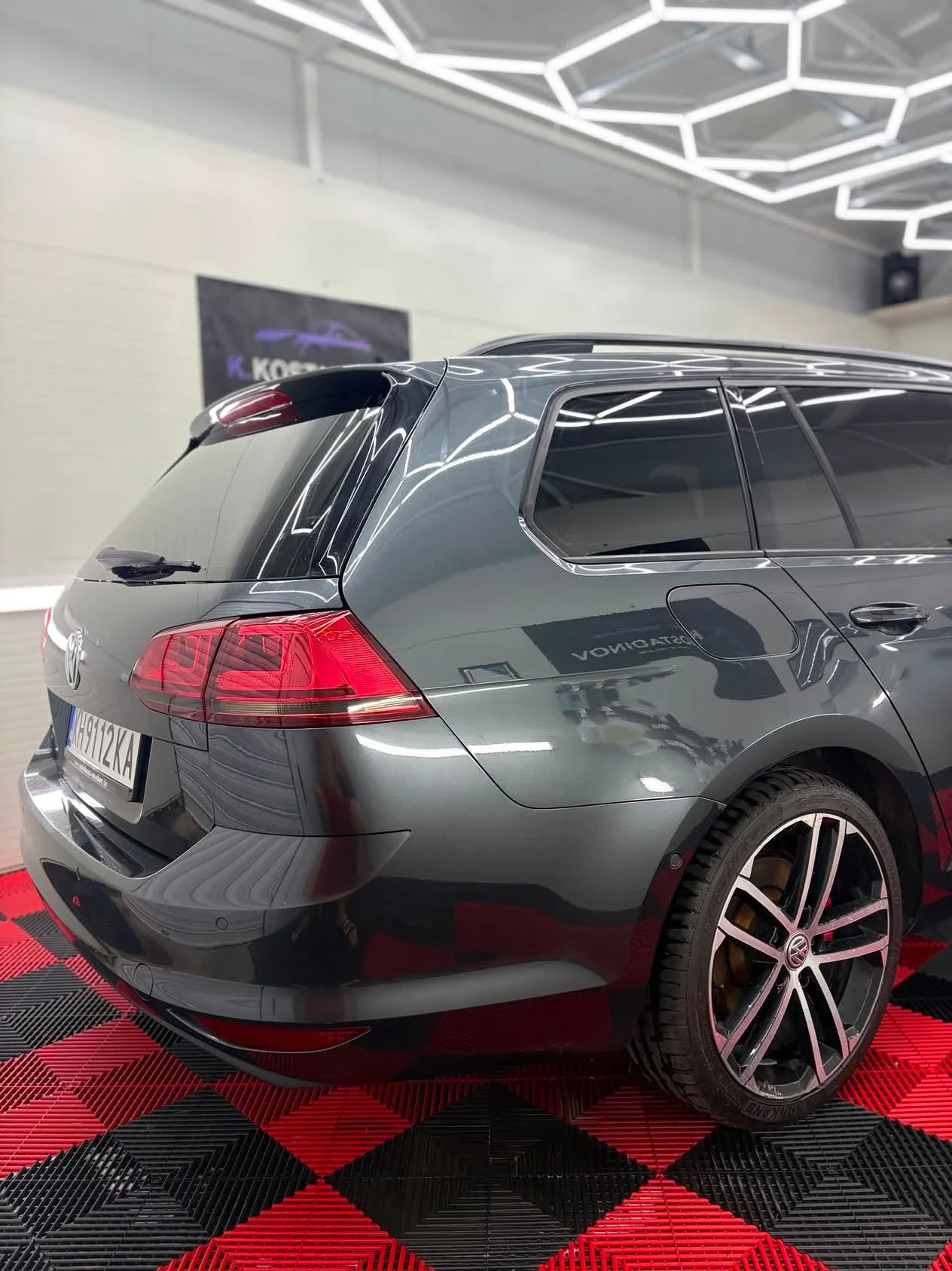 VW Golf, снимка 4 - Автомобили и джипове - 56297253