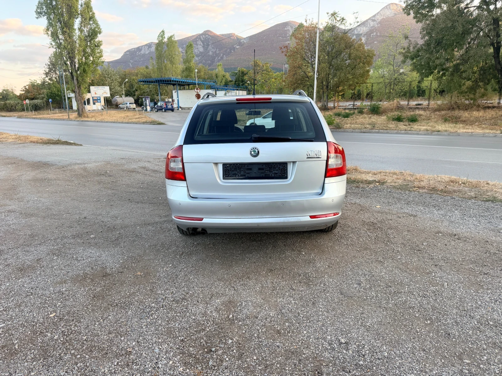 Skoda Octavia 1.9TDI * * * 4x4* * * Печка, снимка 9 - Автомобили и джипове - 56298567